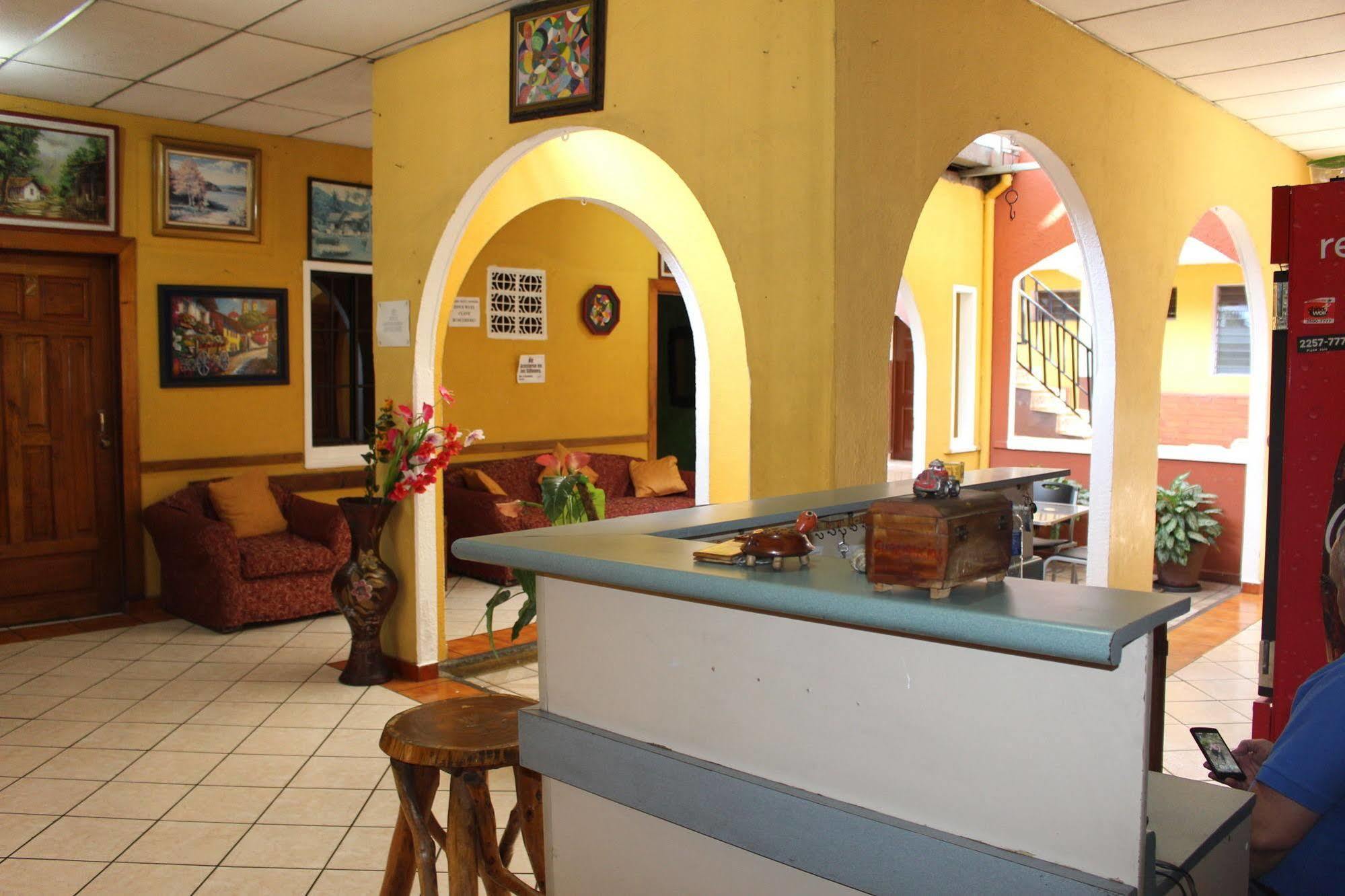 Hotel Pasadena II San Salvador Zewnętrze zdjęcie