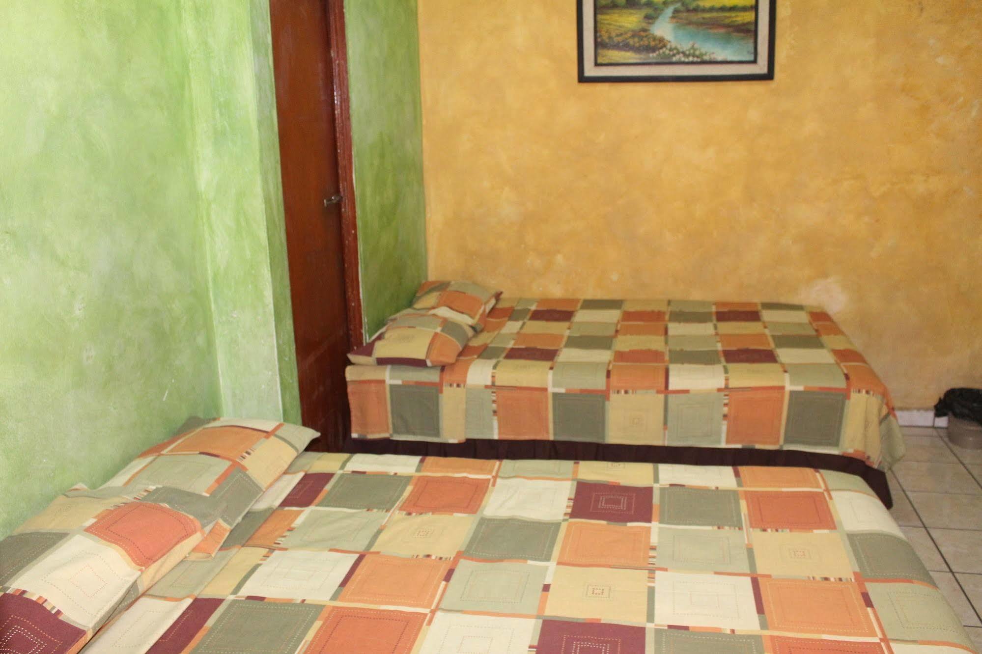 Hotel Pasadena II San Salvador Zewnętrze zdjęcie